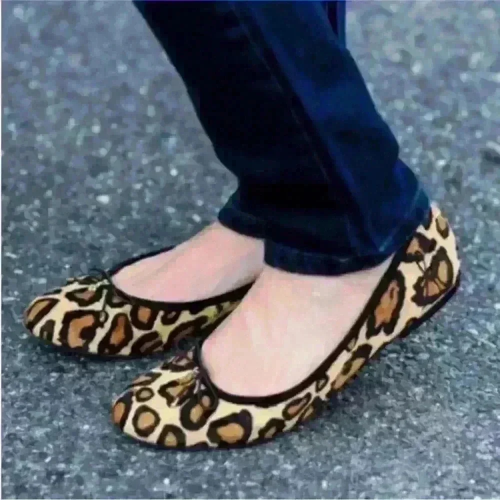 Sam Edelman Felicia Leopard Print Calf Hair Ballet Flat Shoes Size 4.5 EUC!